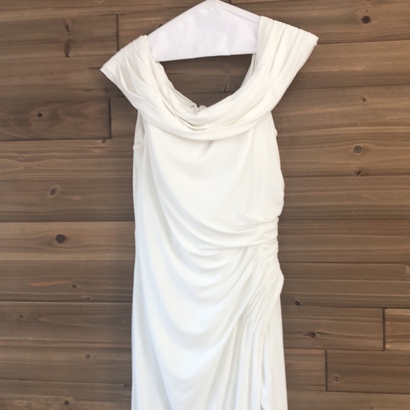 Macduggal RUCHED OFF-THE-SHOULDER MIDI DRESS in White Size 8 - Picture 4 of 9